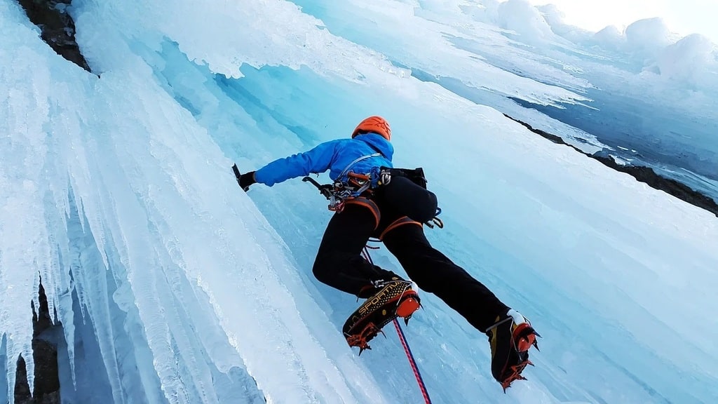 Défier les cimes : le sport comme exploration personnelle